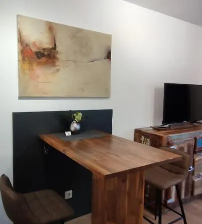 1 Mit Terrasse Und Pkw-stellplatz Leverkusen