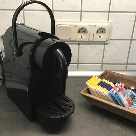 Apartment 1 Mit Terrasse Und Pkw-stellplatz