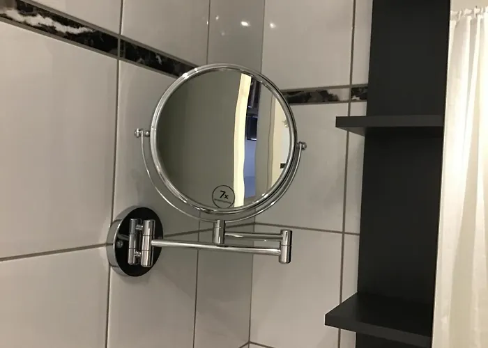 Appartement 1 Mit Terrasse Und Pkw-stellplatz