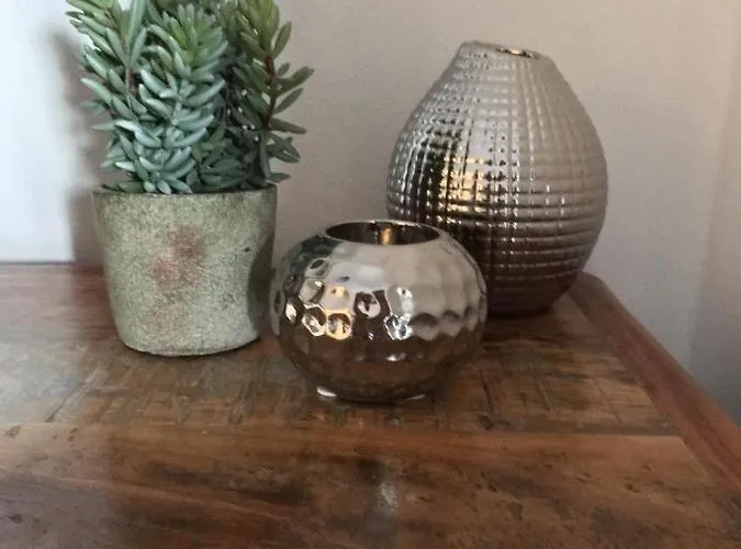 Appartamento 1 Mit Terrasse Und Pkw-stellplatz *